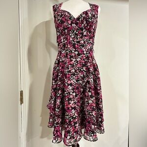 WHITE HOUSE BLACK MARKET Multicolor Floral Dress Pink Black Cream Sz 6 - Cute!